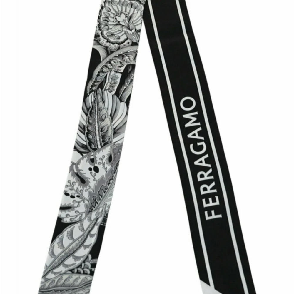 Salvatore Ferragamo Gancini Bag + scarf - Picture 14 of 16